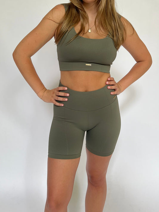 Comfort Sleek Biker Short Olive